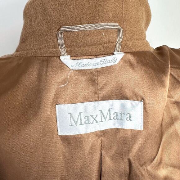 Max Mara Camel Wool Double Breasted Coat Made in Italy Size 12 - Picture 6 of 10